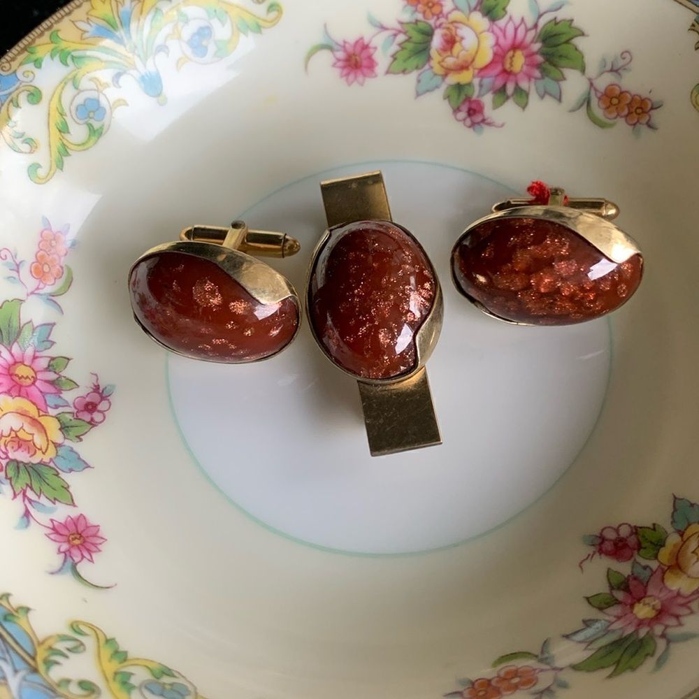 Vintage Kreisler 14KT Tie Clip n Cufflinks Gold-fleck Brown cabochon, Stamped